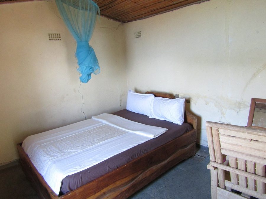 Mayoka Village — Guest room