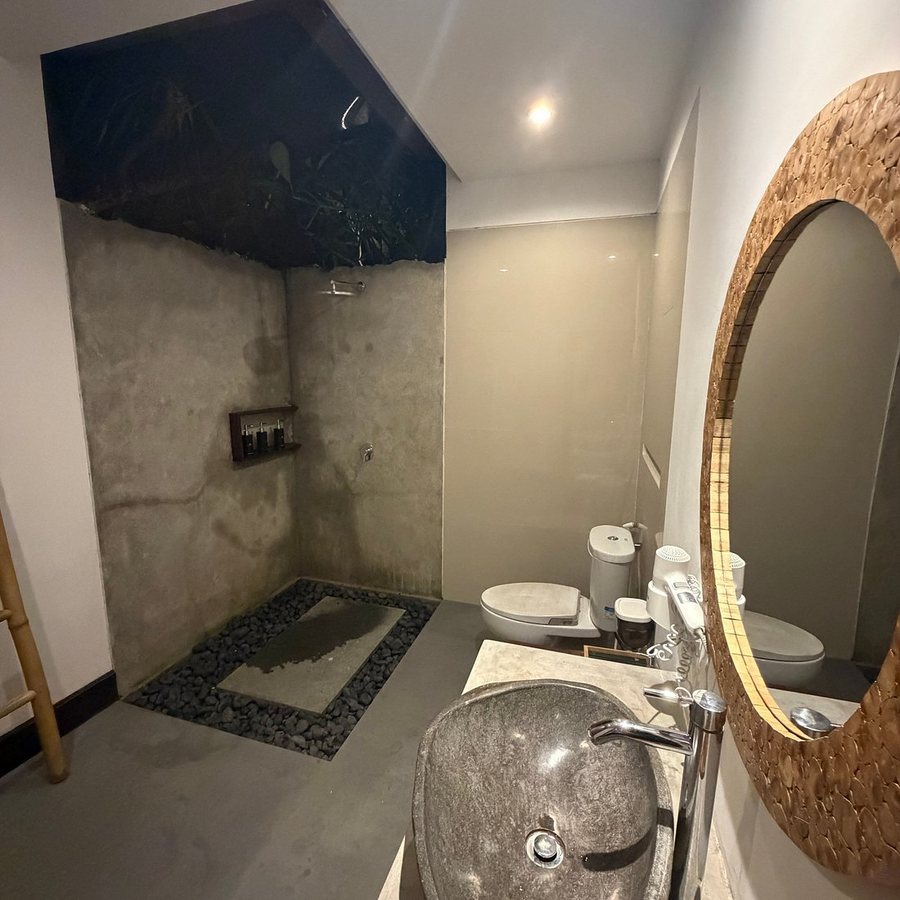 Mazari Villas — Bathroom