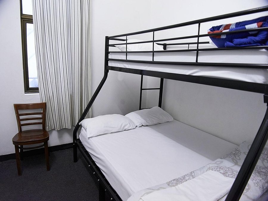 Maze Backpackers — Guest room