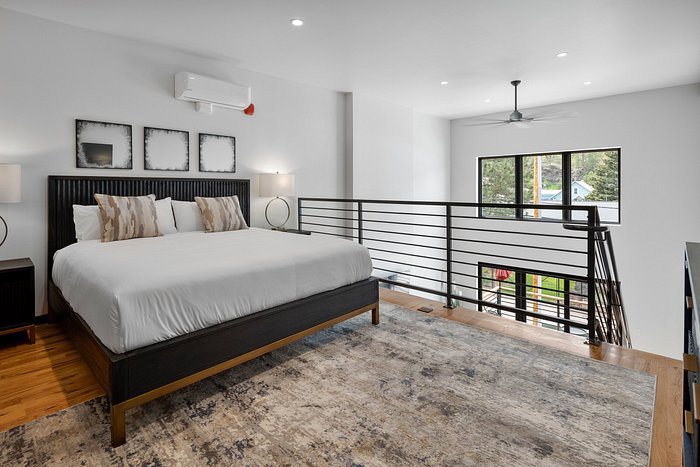 Mcgregor Main Luxury Lofts — Guest room