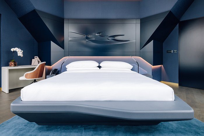 ME Dubai — Guest room