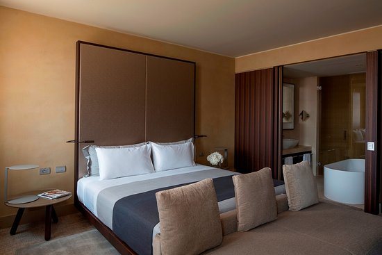 ME Milan Il Duca — Guest room