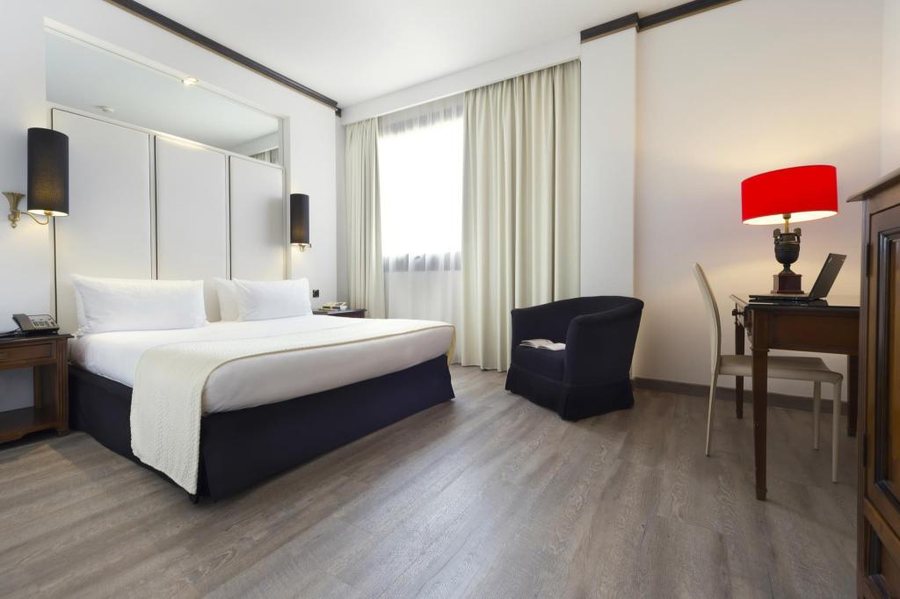 Melia Milano — Guest room