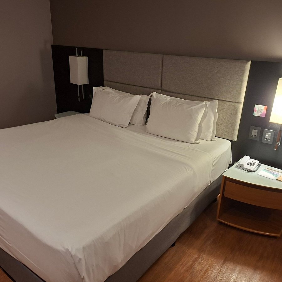 Melia Paulista — Guest room