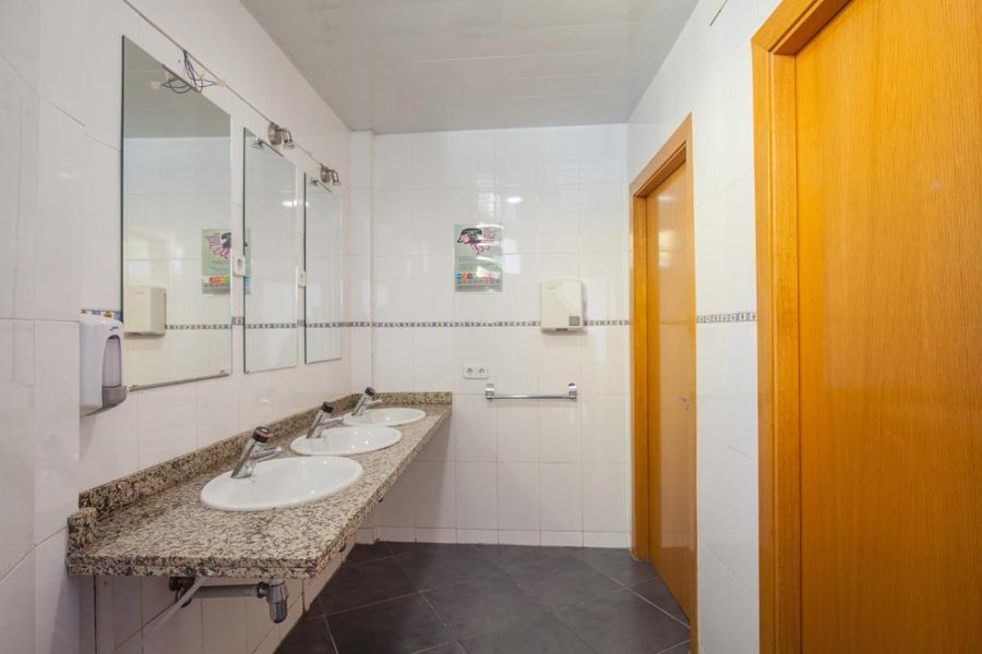 Mellow Apartments Barcelona Catalonia — Bathroom