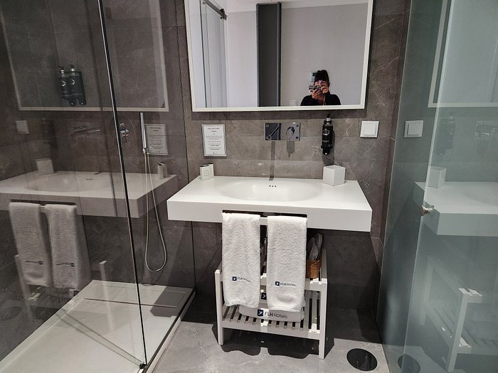 Memoria Porto FLH Hotels — Bathroom