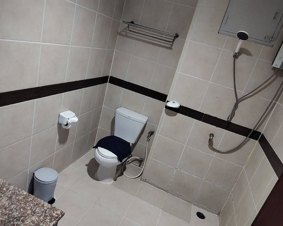 Memory Patong — Bathroom