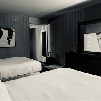 Memphis Graceland RV Park Campground — Guest room