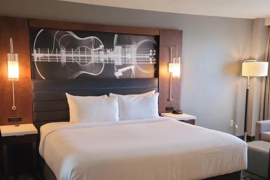 Memphis Vitality Hotel — Guest room