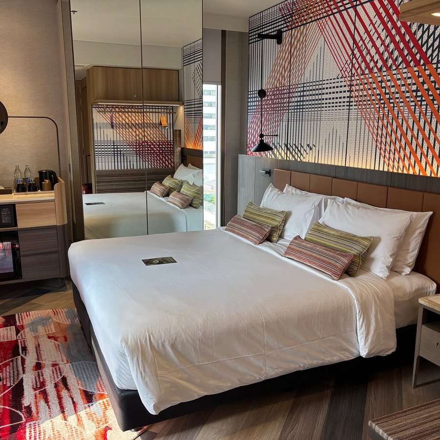 Mercure Bangkok Surawong — Guest room