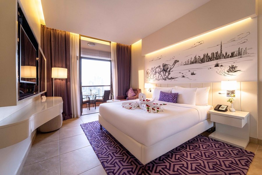 Mercure Dubai Barsha Heights Hotel Suites And Apartments — Guest room
