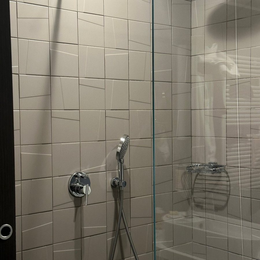 Mercure Florence Center — Bathroom