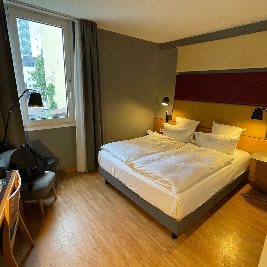 Mercure Hotel Berlin Zentrum — Guest room
