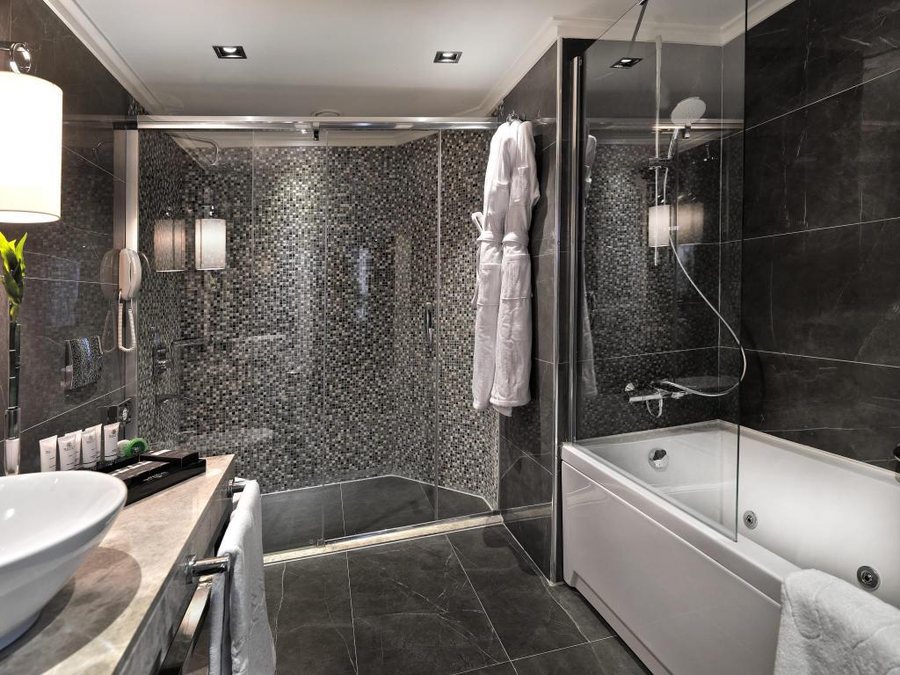 Mercure Istanbul Bomonti Istanbul — Bathroom