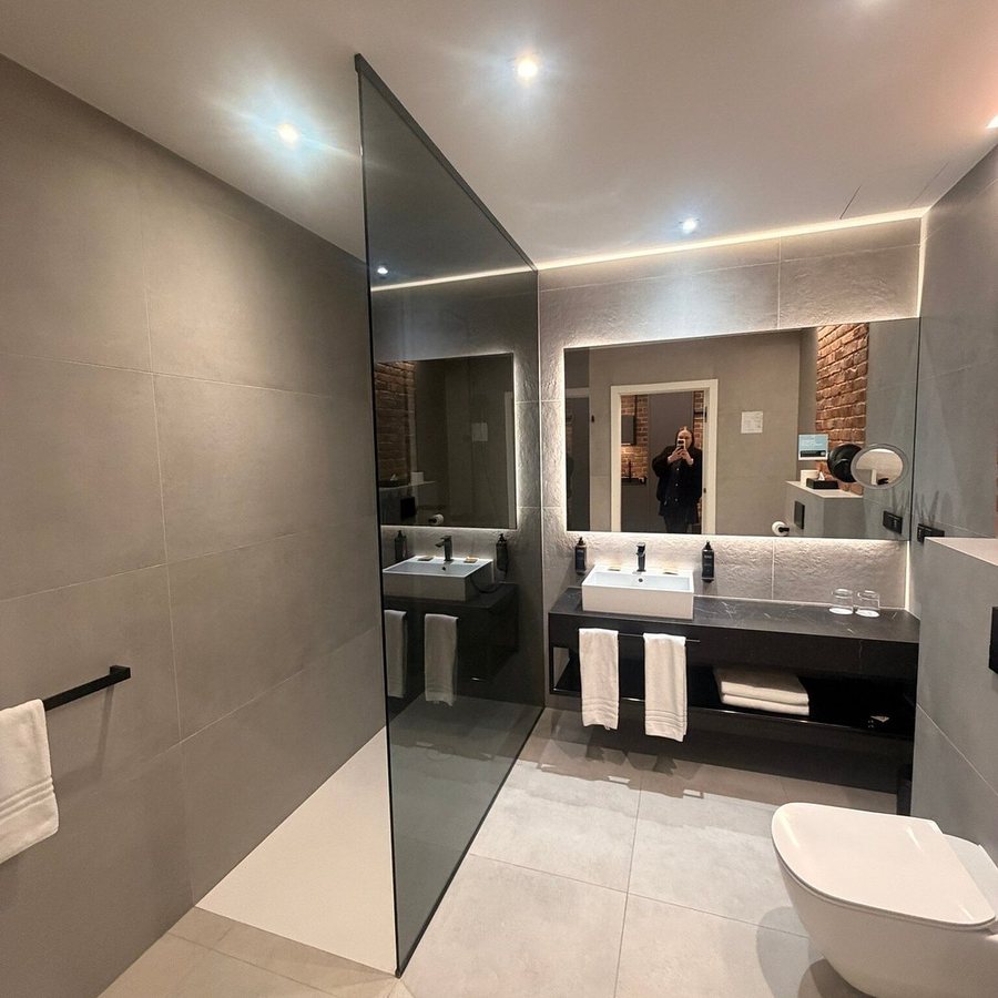 Mercure Krakow Fabryczna City — Bathroom