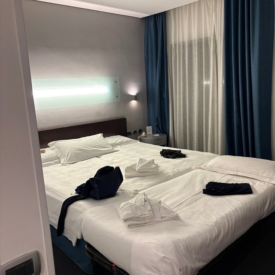 Mercure Palermo Centro — Guest room