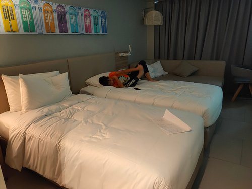 Mercure Phuket Patong Journeyhub — Guest room
