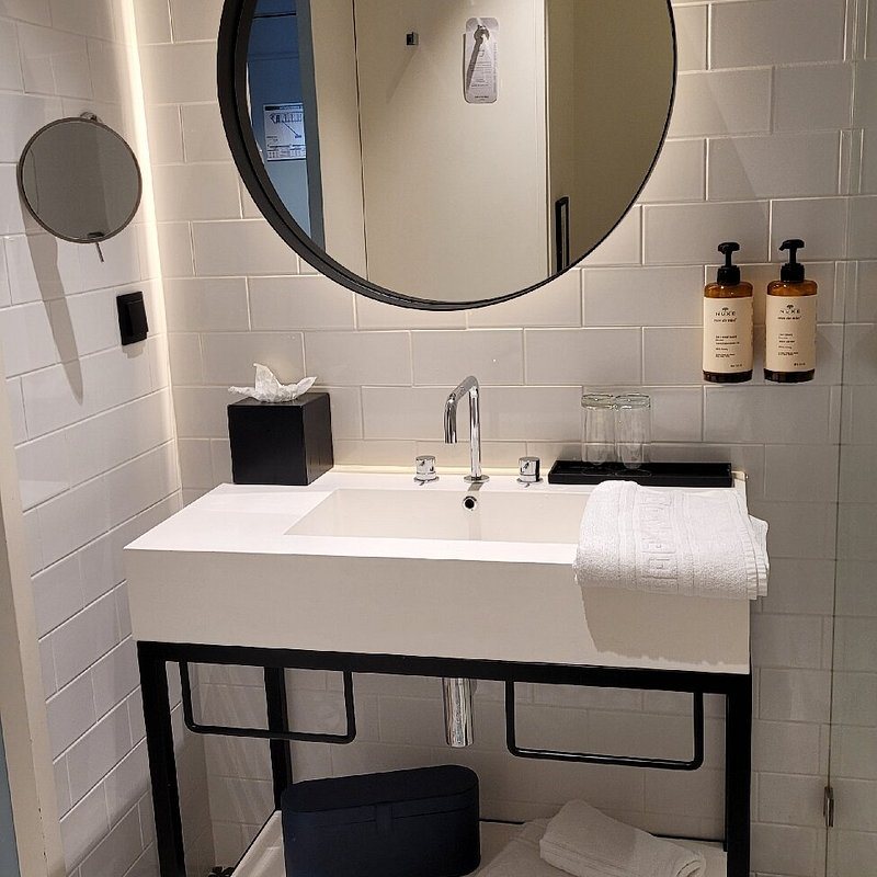 Mercure Porto Centro Aliados — Bathroom