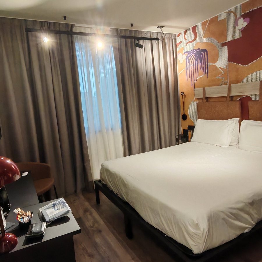 Mercure Rome Cinecitta — Guest room
