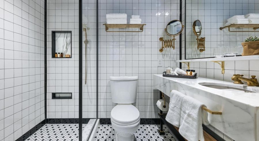 Merrion Row Hotel And Public House — Bathroom