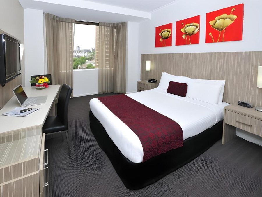Metro Hotel Marlow Sydney Central — Guest room