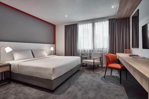 Metro Y Hotel Singapore — Guest room