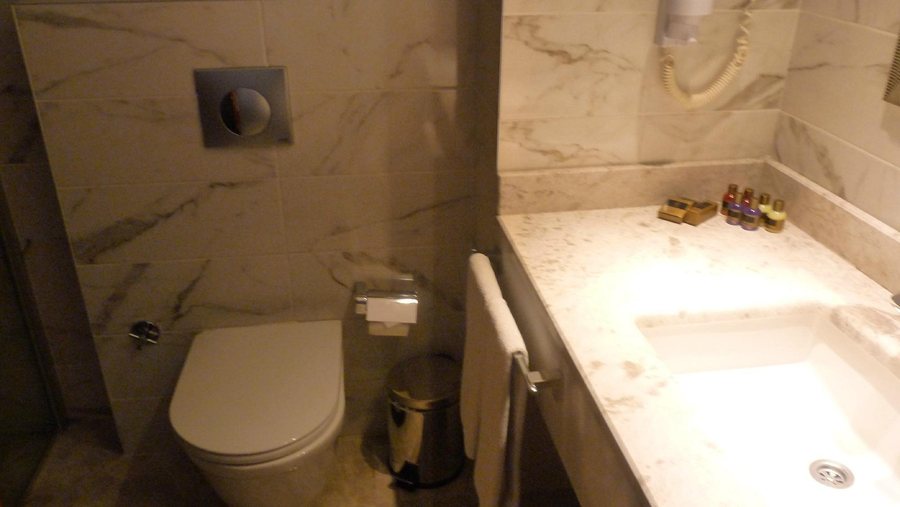 Meydan Besiktas Otel Istanbul — Bathroom