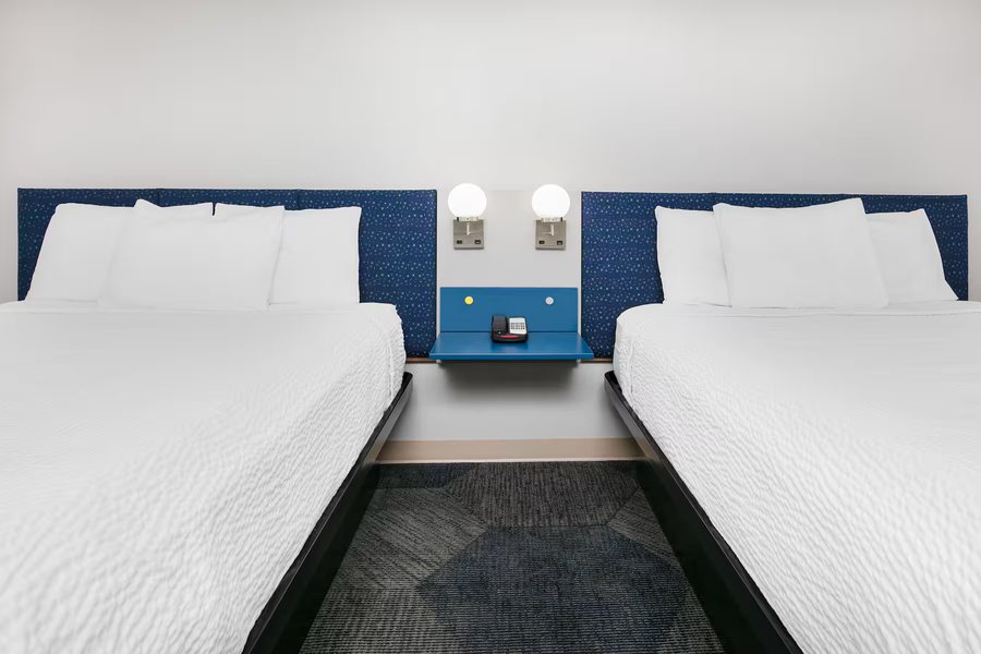 Microtel Inn by Wyndham Beckley — Guest room