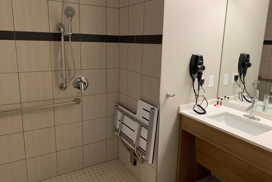 Microtel Inn Suites by Wyndham Ft Worth North At Fossil — Bathroom