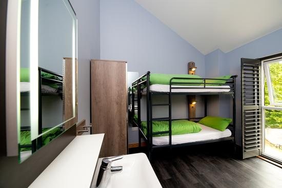 Middlewood Farm Holiday Park — Guest room