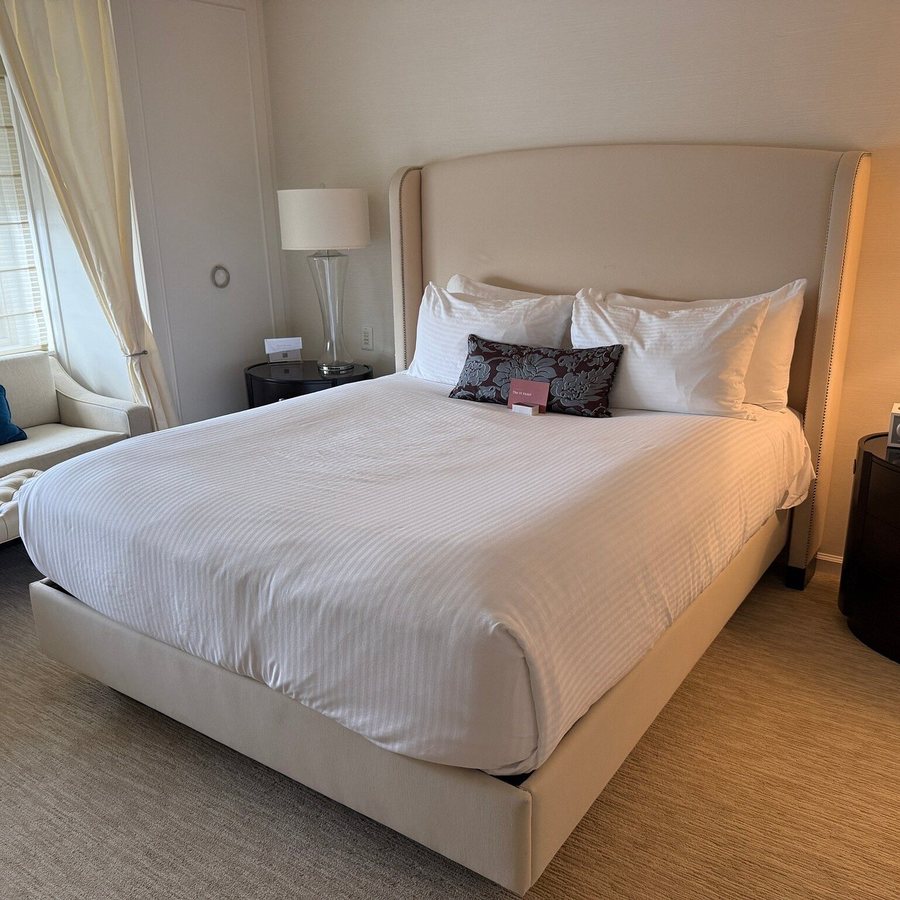 Midland Hotel — Guest room