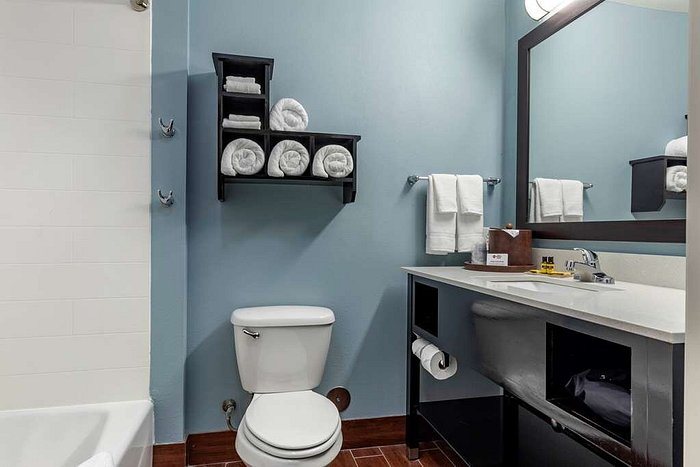 Miller Dunham House B B — Bathroom