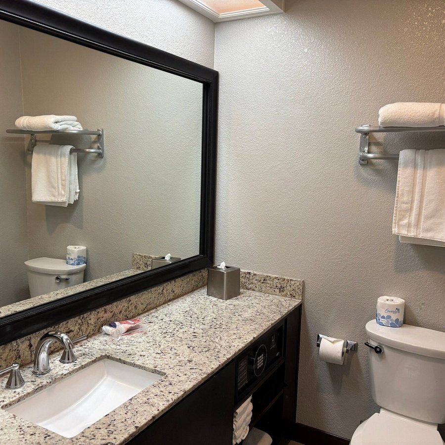 Mission Inn — Bathroom