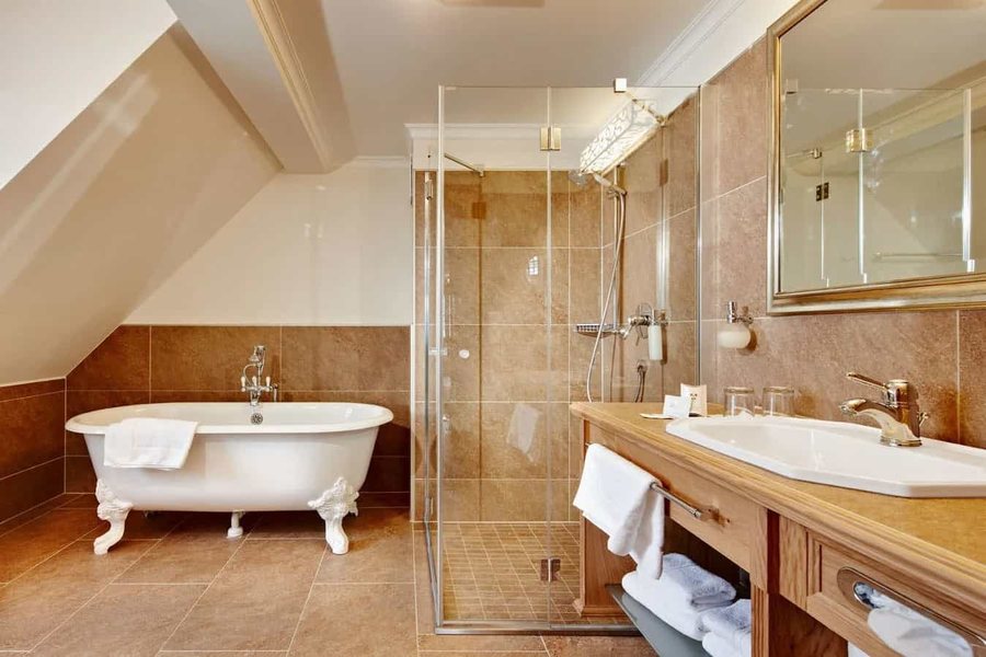 Mittersill Alpine Resort — Bathroom
