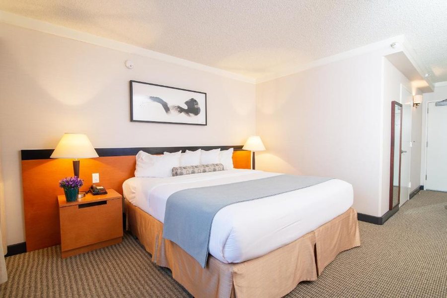 Miyako Hotel Los Angeles — Guest room