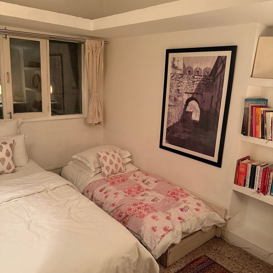 Mizpah Delhi — Guest room