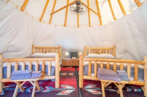 Moab Rv Glamping Resort — Guest room