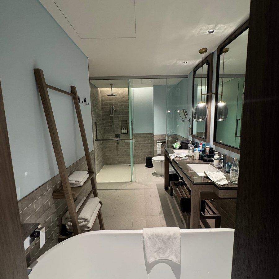 Moire Hoi An Vignette Collection By IHG — Bathroom