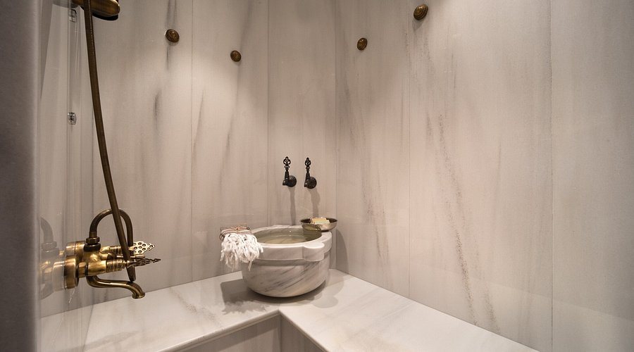 Mola Istanbul Istanbul — Bathroom