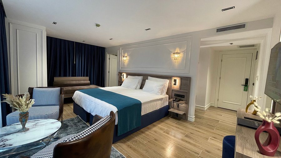 Mona Bosphorus Hotel Istanbul — Guest room