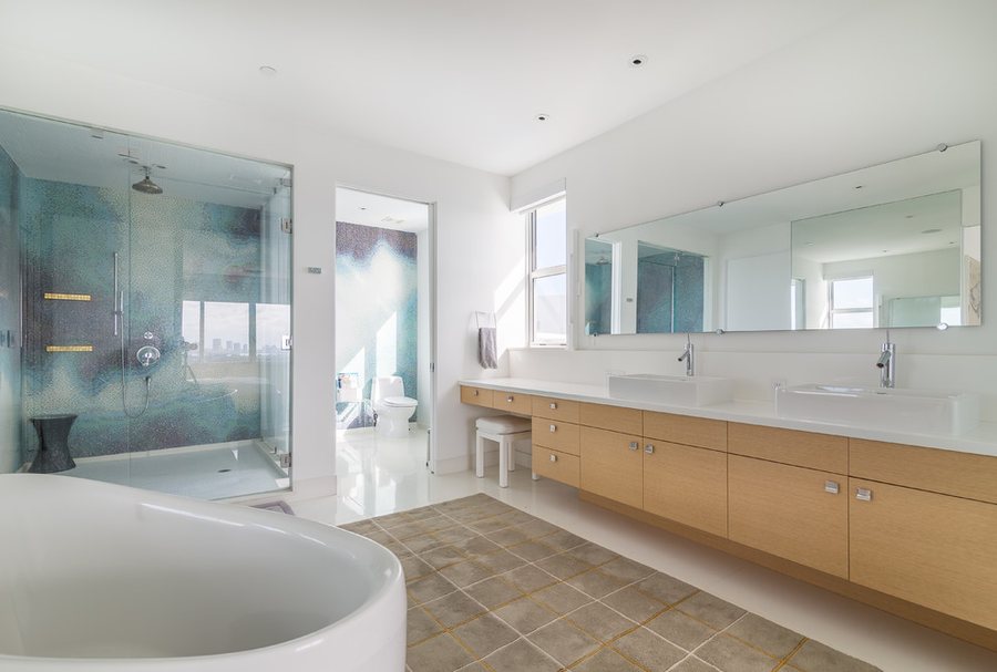 Mondrian South Beach Miami Beach Florida — Bathroom