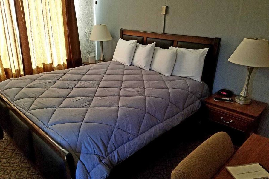 Monte Vista RV Resort — Guest room
