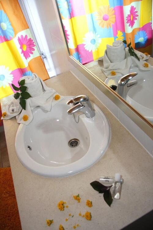 Montinho de Ouro — Bathroom