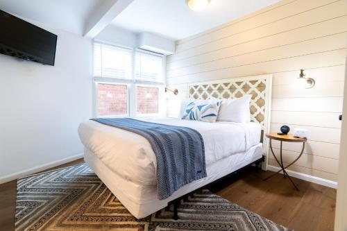 Morgan Hotel — Guest room