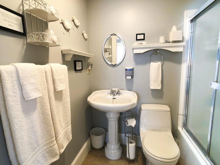 Morning Glory Bed Breakfast — Bathroom