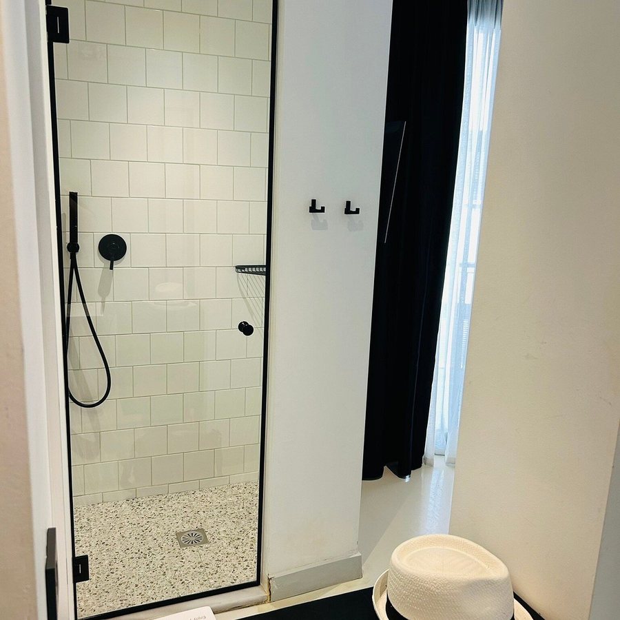 Mosaikon — Bathroom