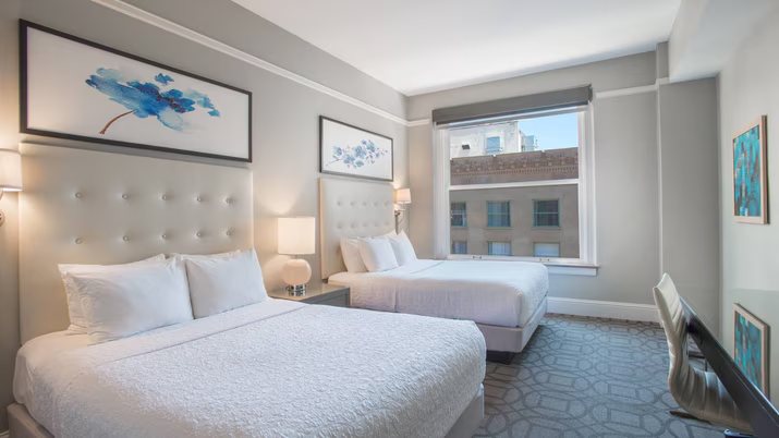 Motel 5 — Guest room