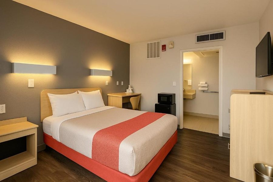 Motel 6 Casper Wy — Guest room