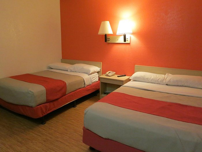 Motel 6 Rapid City — Guest room