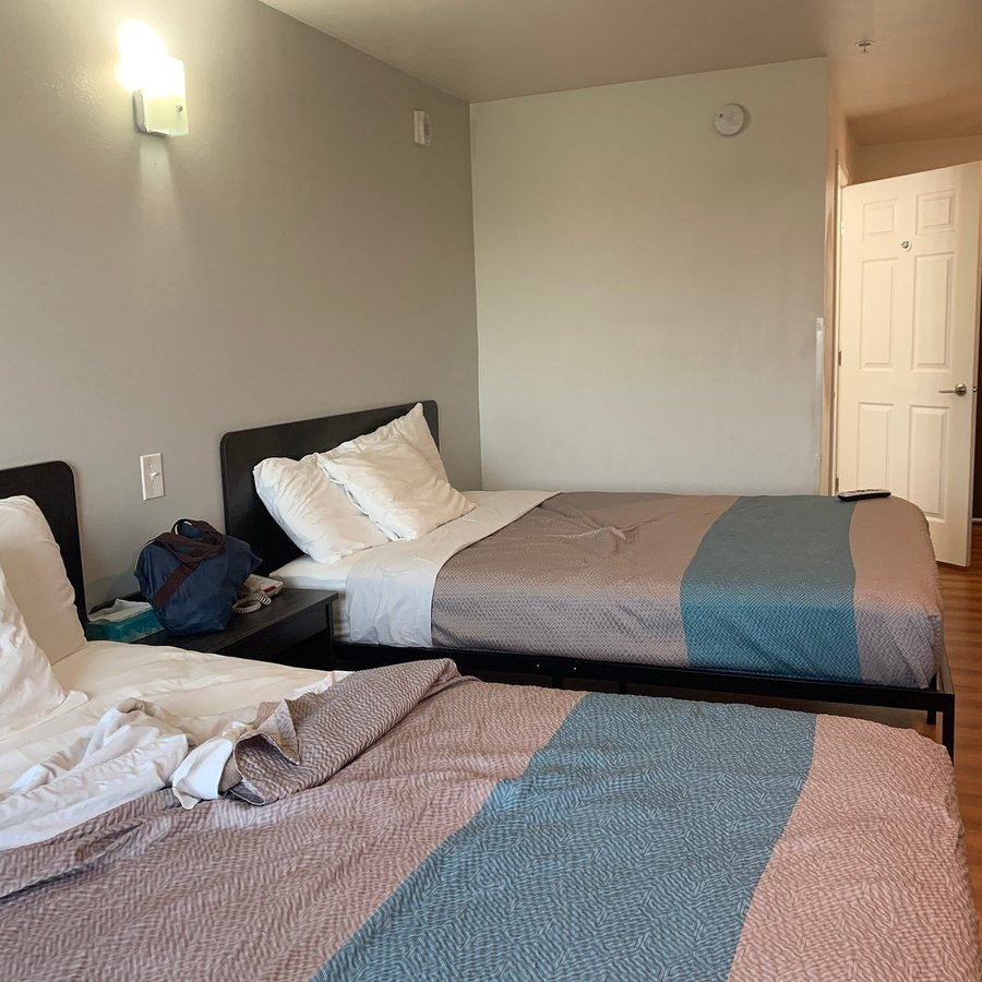 Motel 6 Rexburg — Guest room